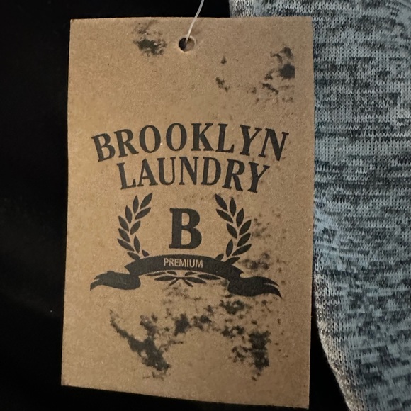 BROOKLYN LAUNDRY BROOKLYN HOODIE SIZE LARGE - Picture 6 of 6